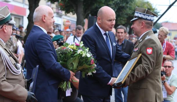 Generał Leszek Surawski otrzymał tytuł Honorowego Obywatela Miasta Mława (6) (Copy)