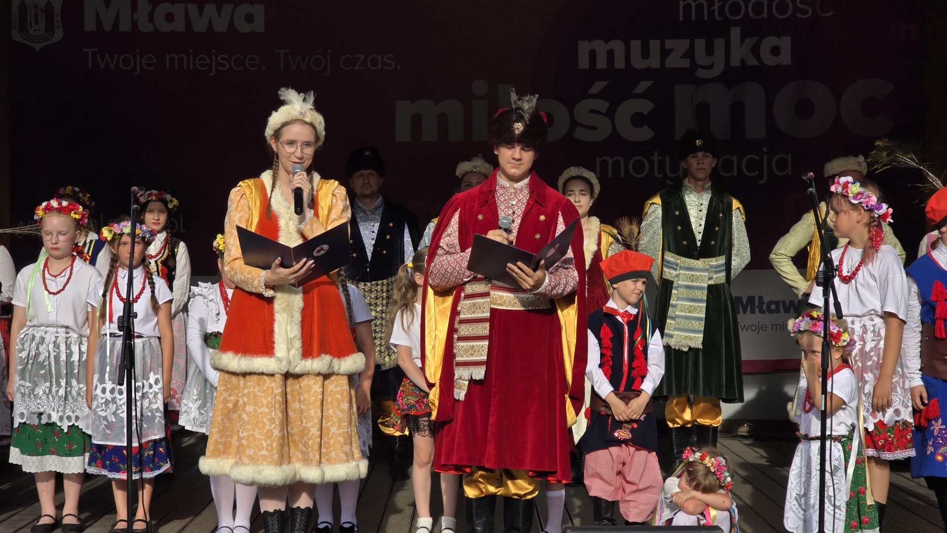 Taniec pod chmurką – Fundacja Krzewienia Kultury „Zawkrzanie”