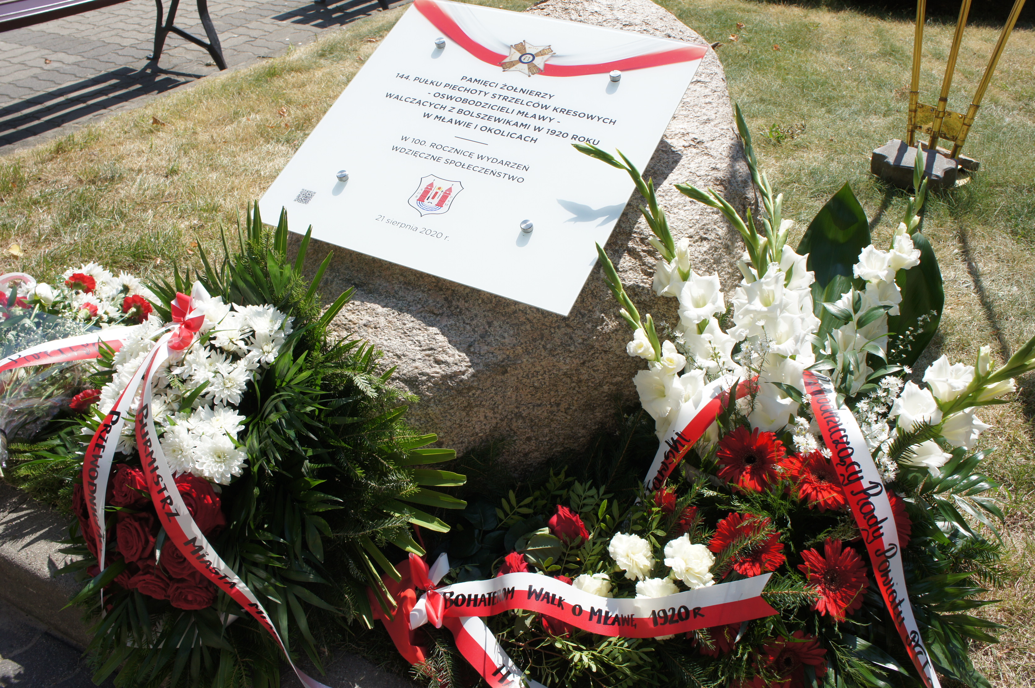 Tablica pamiątkowa na Starym Rynku w Mławie