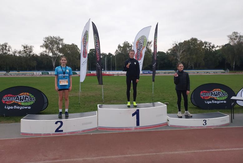 zawodniczki na podium