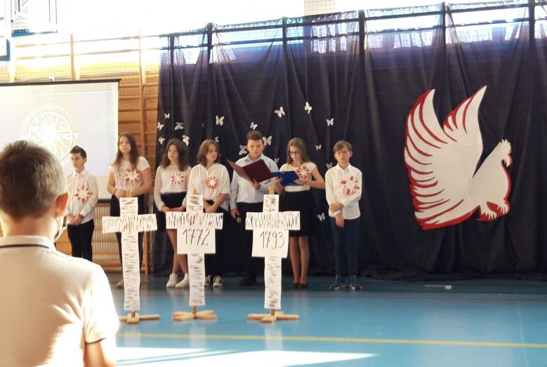 „Takiego Narodowego Święta Niepodległości w naszej szkole jeszcze nie było...”