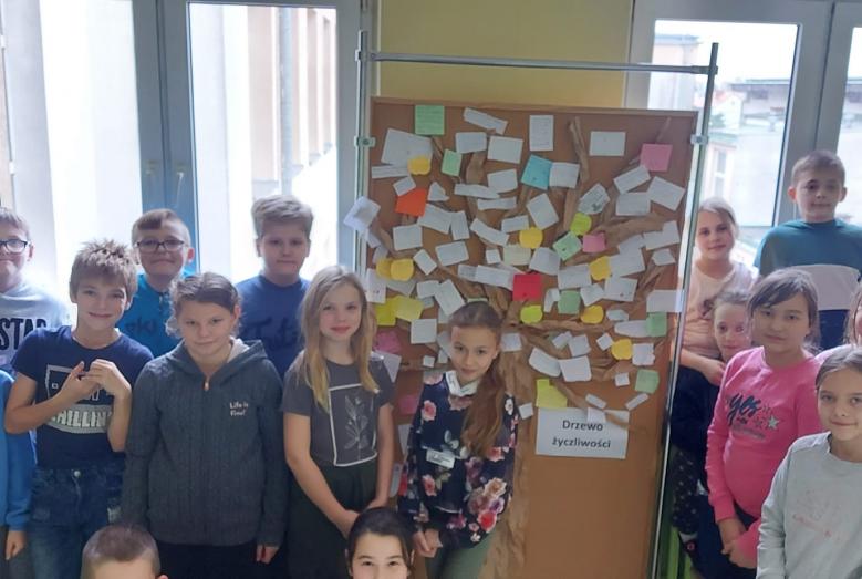Światowy Dzień Życzliwości i Pozdrowień w ZPO nr 2