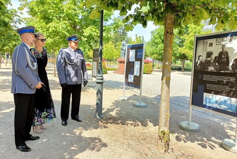 Wystawa w parku miejskim
