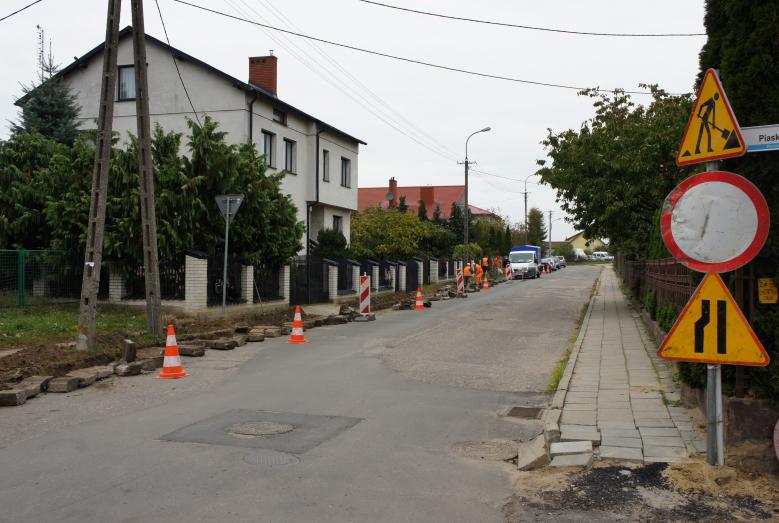 Budowa chodnika na ul. Okólnej w 2018 roku