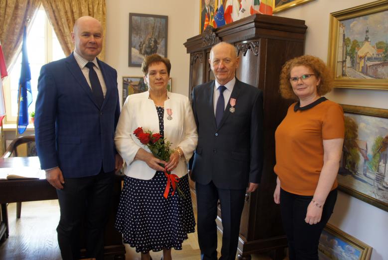 Sławomir Kowalewski, Maria i Marek Chlastoszowie oraz Marzena Lipińska