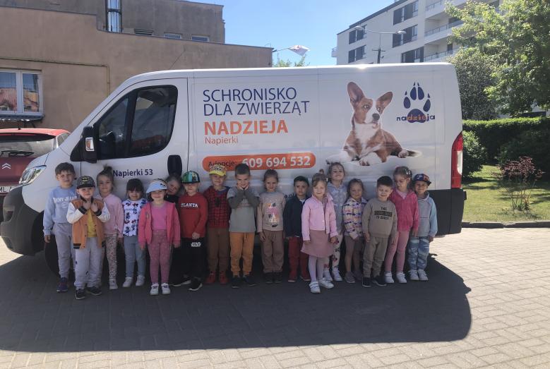 Zbiórka karmy dla schroniska w MPS 4