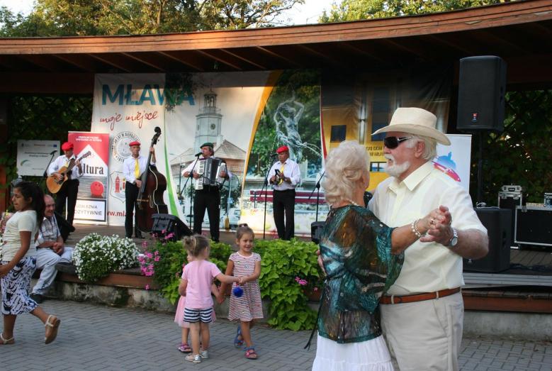 Kapela Praska zagrała do tańca (1)