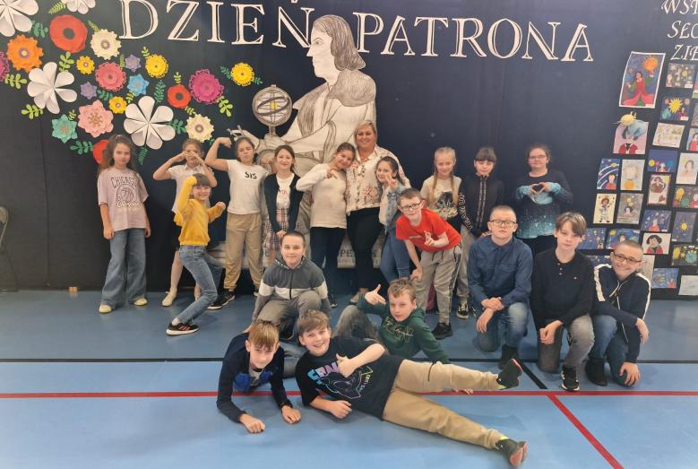 Dzień Patrona Mikołaja Kopernika w SP 2