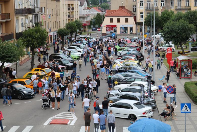 Zlot samochodów tuningowanych