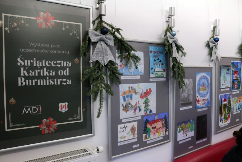 wystawa prac nagrodzonych w konkursie Świąteczna kartka od Burmistrza