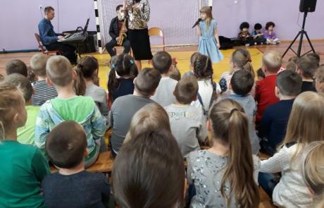Kwietniowe Spotkanie z Muzyką w ZPO1 - zdjęcie1