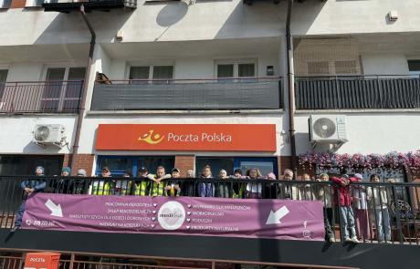 Wizyta na poczcie uczniów z SP 3