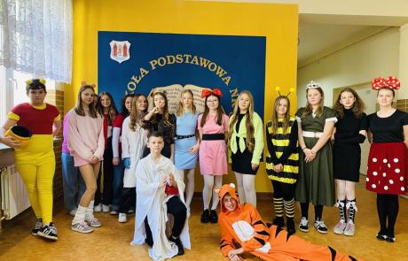Światowy Dzień Bajek w SP nr 3