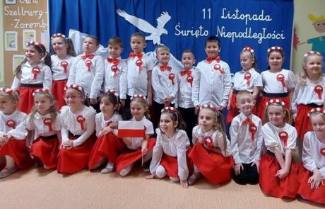 Uroczystość z okazji 11 listopada w MPS nr 4