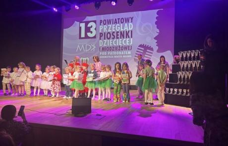 XIII Powiatowy Przegląd Piosenki Dziecięcej i Młodzieżowej - MPS nr  4