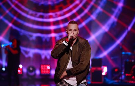 Adamo RUDNIK TOP OF THE TOP Sopot Festival 2017  _ RUDNIK oczarował publiczność na TOP OF THE TOP Festival Sopot fot. Arkadiusz Jaskułka