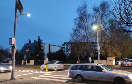 Oświetlenie hybrydowe ul. Grzebskiego