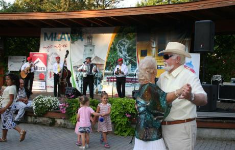 Kapela Praska zagrała do tańca (1)