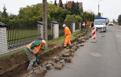 Przebudowa chodnika na ul. Okólnej