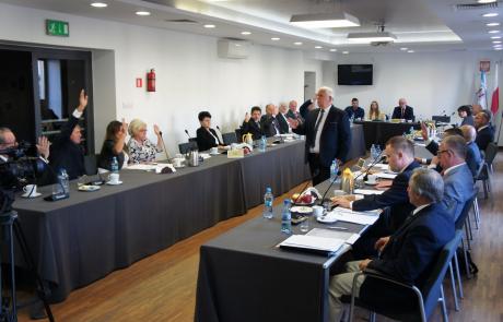 Głosowanie w sprawie wyboru rekomendowanego wariantu tunelu