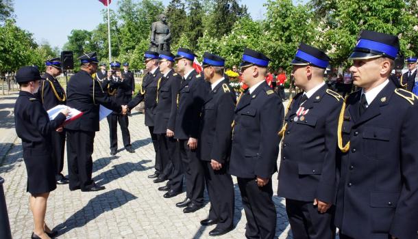 Strażacy awansowali na wyższe stopnie