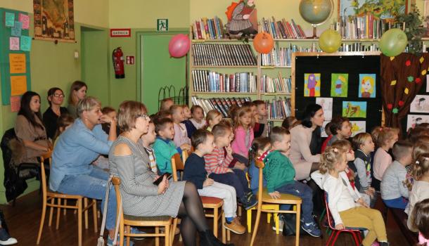 Święto Bajek w Miejskiej Bibliotece Publicznej - 02