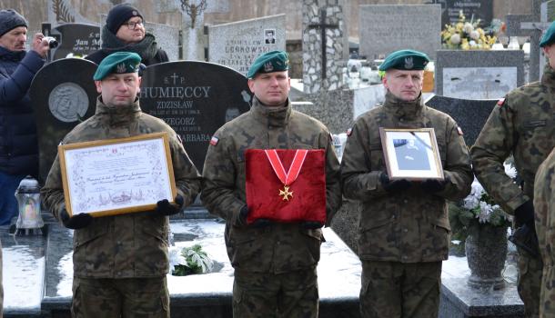 Uroczystości pogrzebowe prof. Ryszarda Juszkiewicza - 16