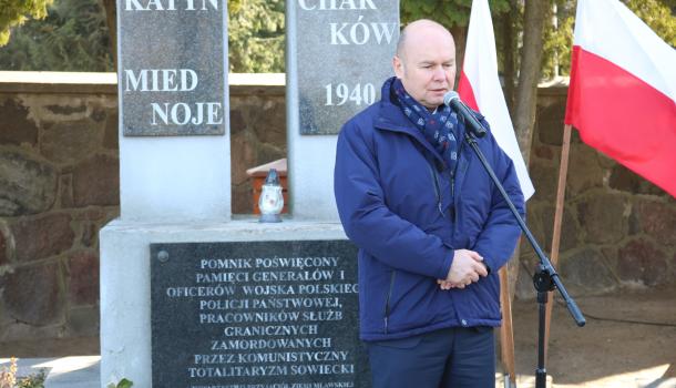 Uroczystość na cmentarzu parafialnym - 03