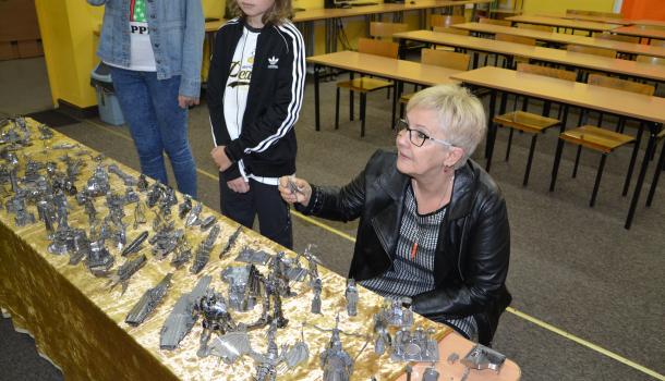 Uczniowie SP 4 poznali technikę składania trójwymiarowych puzzli