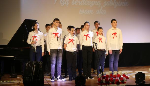 Koncert patriotyczny w kinie - 15