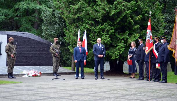 Prelegenci i poczty sztandarowe