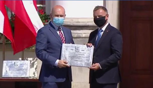 Burmistrz Miasta Mława Sławomir Kowalewski i Prezydent Rzeczypospolitej Polskiej Andrzej Duda.jpg 48