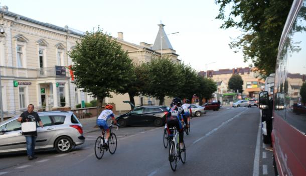 Zawodnicy kolarskich Mistrzostw Mazowsza