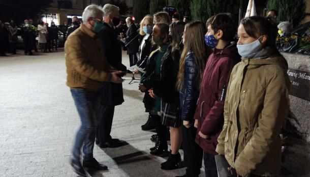 Wręczanie stypendiów uczniom mławskich szkół