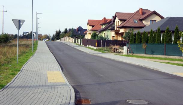 Przebudowana ulica na Osiedlu Młodych