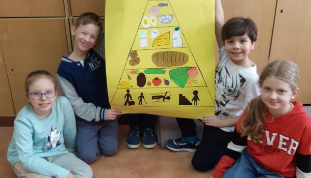 Projekt Zdrowo jem, więcej wiem klasy 2a z SP nr 7 w Mławie