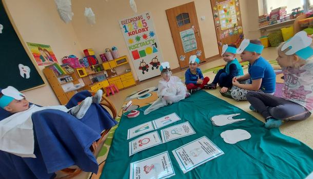 Dzień dentysty w Biedronkach w MPS nr 3 w Mławie