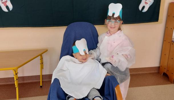 Dzień dentysty w Biedronkach w MPS nr 3 w Mławie