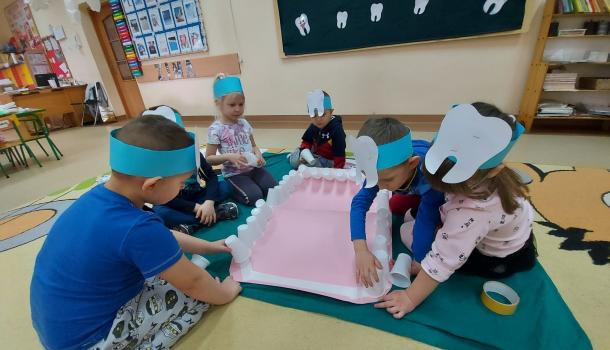 Dzień dentysty w Biedronkach w MPS nr 3 w Mławie