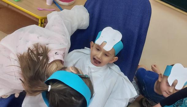 Dzień dentysty w Biedronkach w MPS nr 3 w Mławie