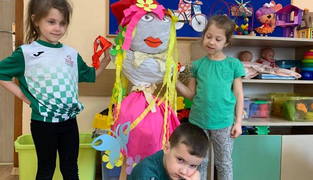 Dzień Wiosny w SP nr 2 w Mławie