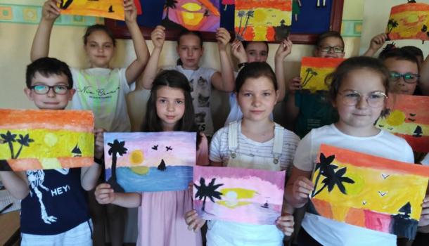 Wakacje! Znów będą wakacje! - klasa III b ze Szkoły Podstawowej nr 7 w Mławie