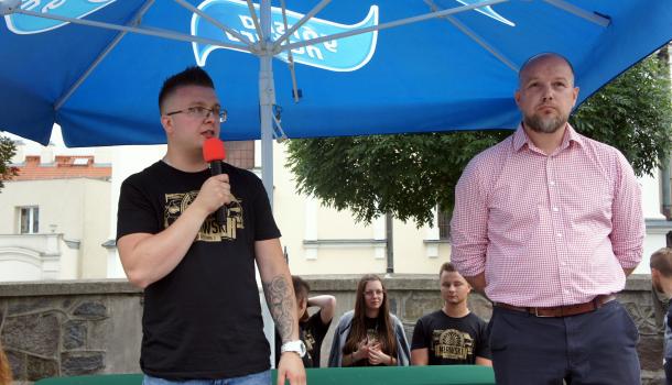 Podsumowanie zlotów samochodów i motocykli