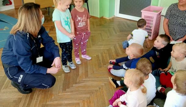 Spotkanie z policjantką w MPS nr 4 w Mławie