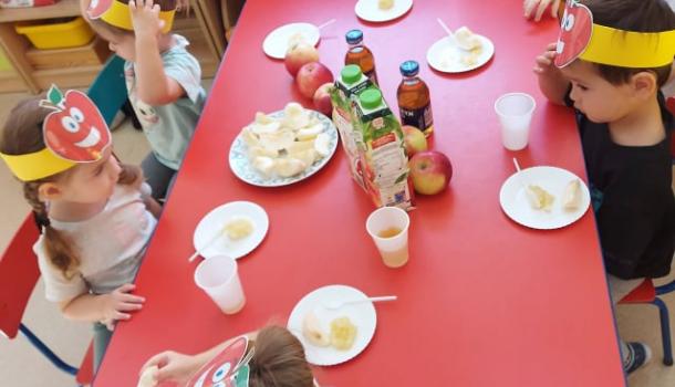 DZIEŃ JABŁKA W BIEDRONKACH W MPS nr 3 w Mławie