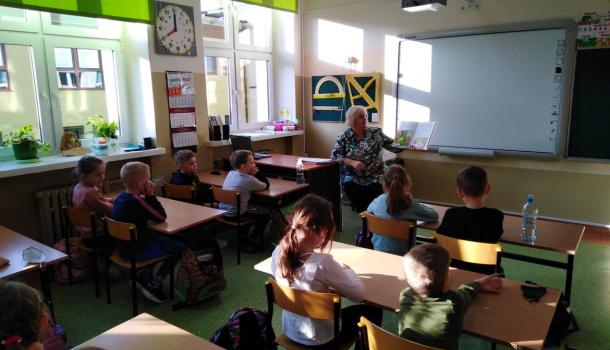 Ogólnopolski Dzień Głośnego Czytania w klasie 1 ZPO nr2