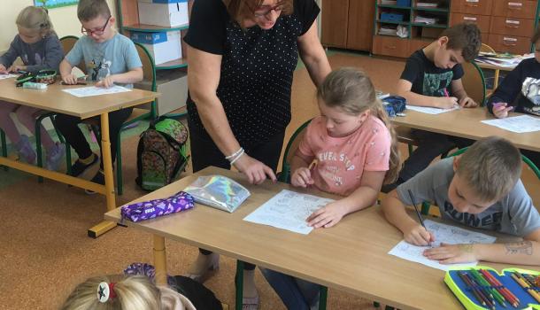 Ogólnopolski Dzień Głośnego Czytania w klasie 1 ZPO nr2