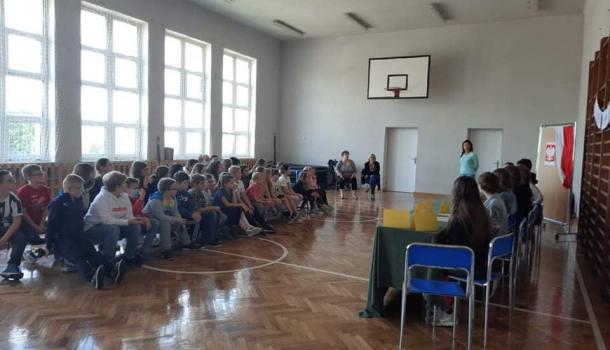 Podczas debaty w SP 4