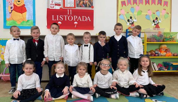 Przedszkolaki dla Niepodległej SP nr 2 Mława