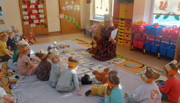 Dzień pluszowego misia w biedronkach w MPS nr 3 w Mławie